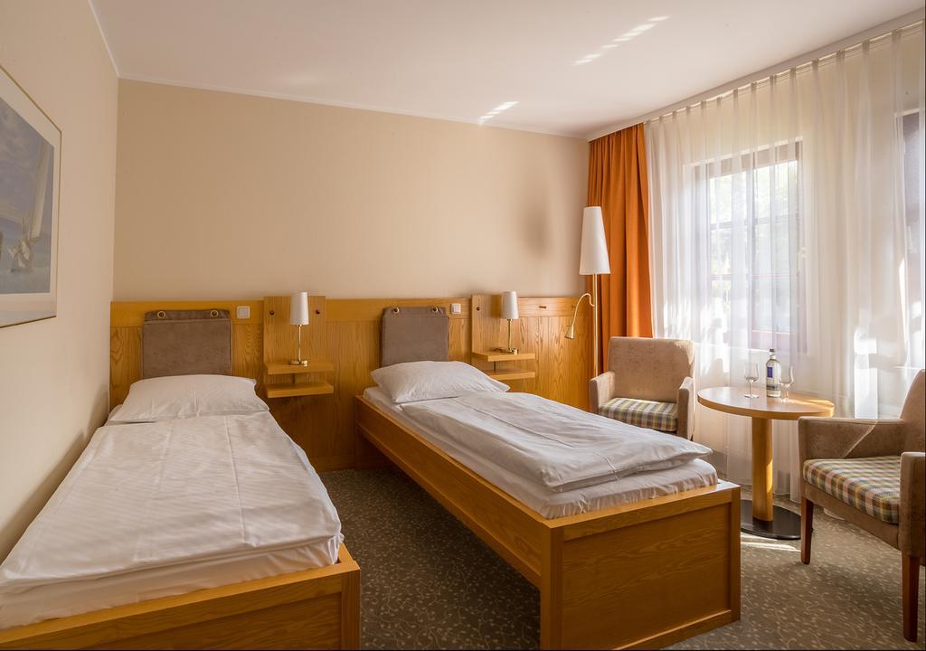 Double or Twin Room,1606542510:JPEG