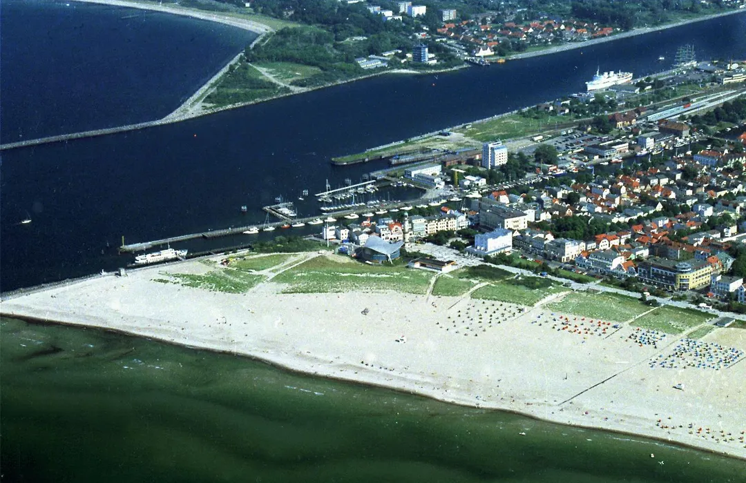 Hotel Bellevue Warnemünde-1
